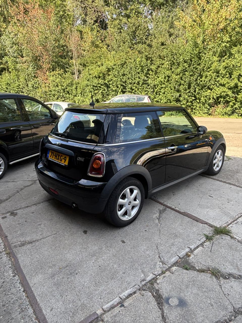 Mini one jaar apk