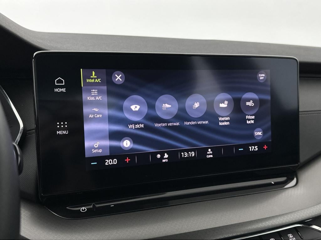 Skoda Octavia 1.0 tsi ambition | digitaal dashboard | 1e eigenaar | navigat