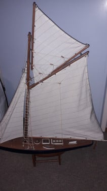2 grotere model zeilboten