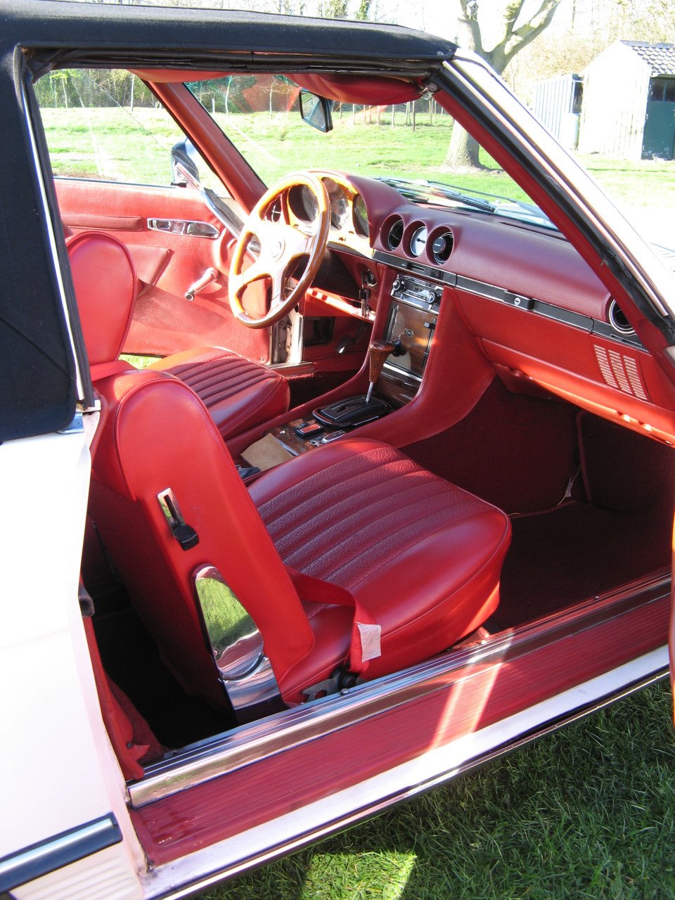 Mercedes 280 SL