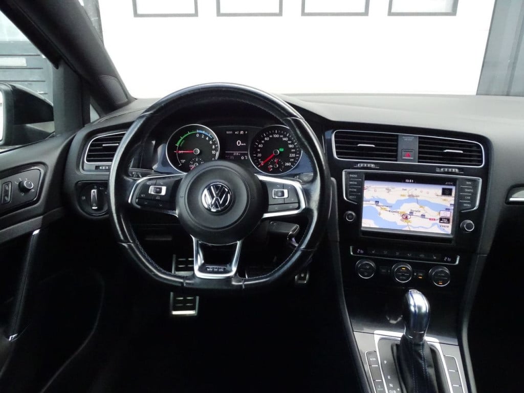 Volkswagen Golf 1.4 tsi gte