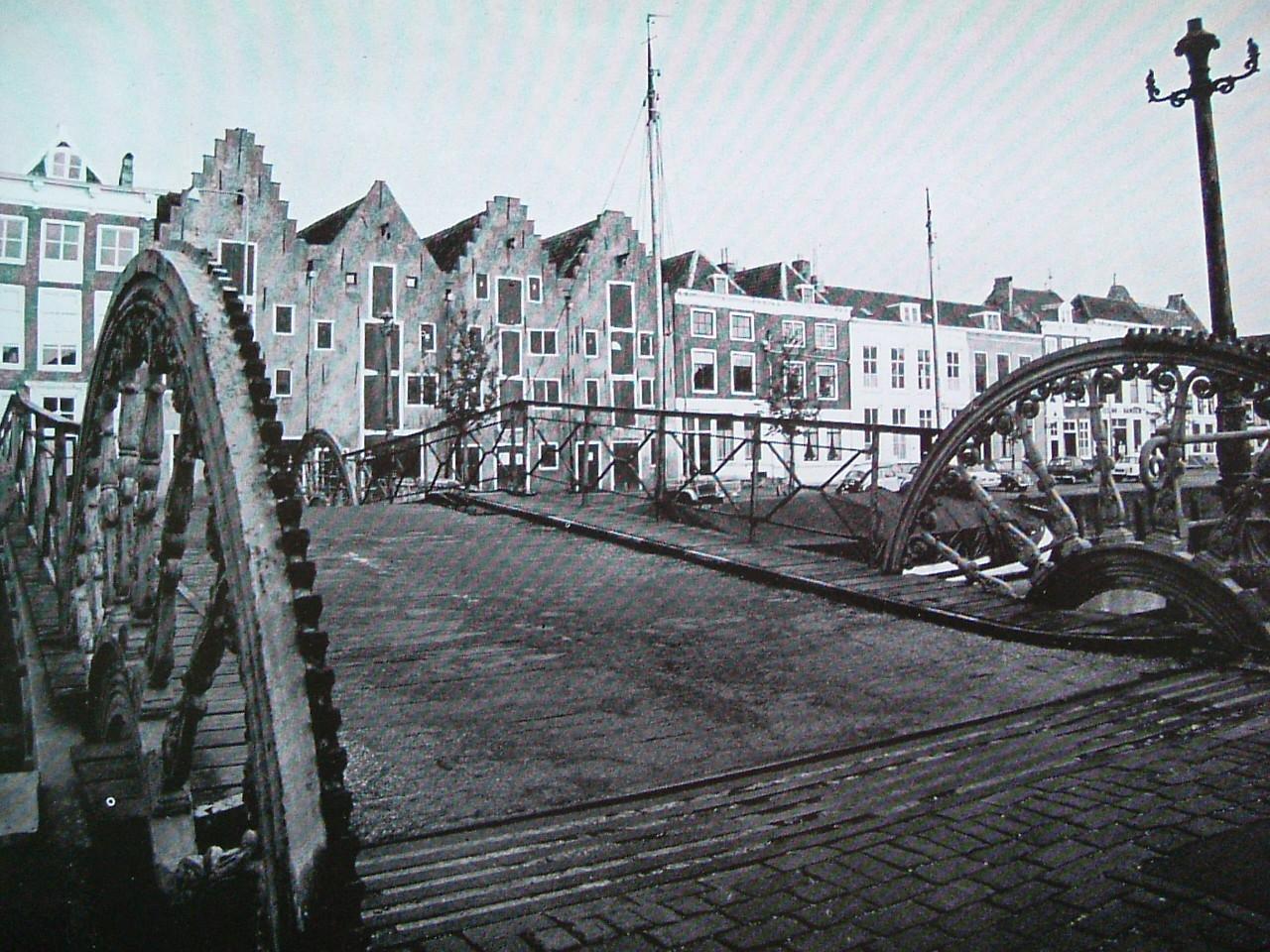 Waard om te behouden, de Middelburgse binnenstad - 1972.
