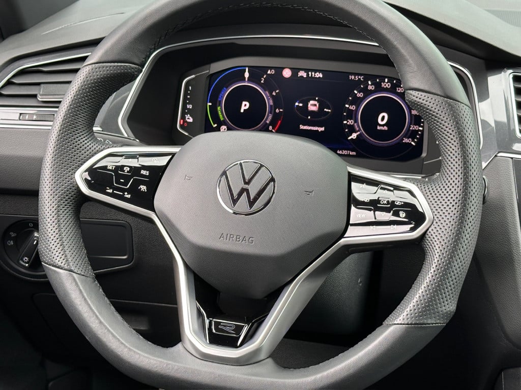 Volkswagen Tiguan 1.4 tsi ehybrid r-line | 360 camera | dode hoek | elek. a