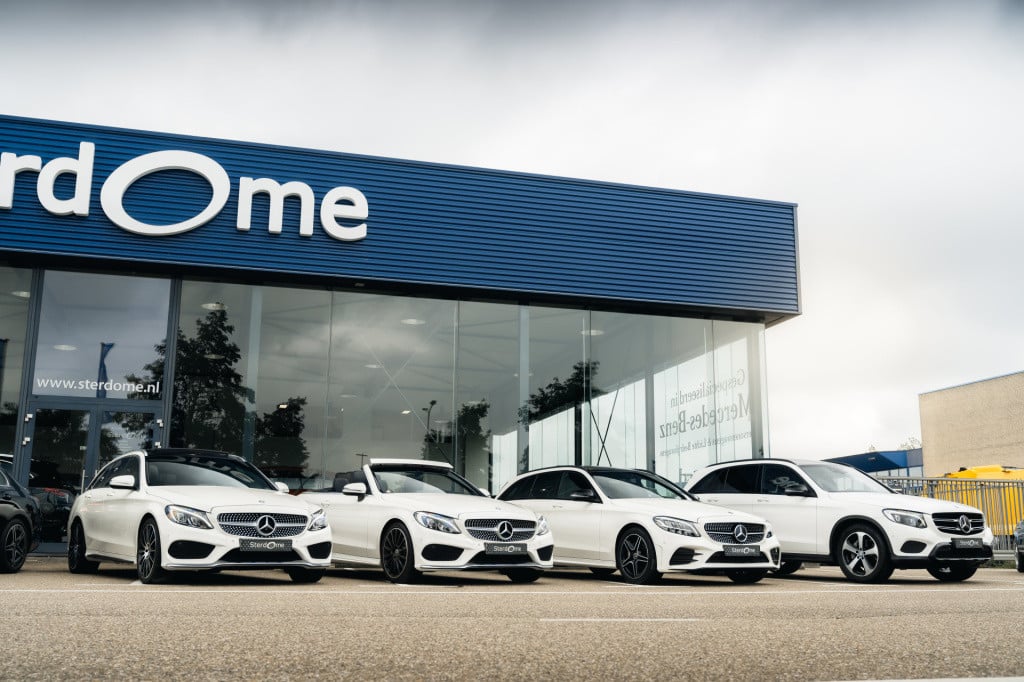 Mercedes-Benz C-Klasse 180 business solution amg i camera i stoelverwarming