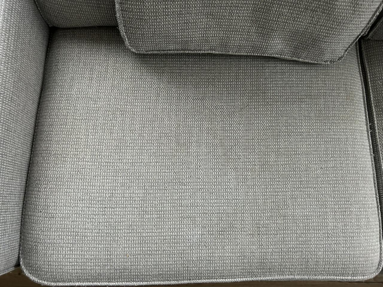 Bankstel 2 & 2,5 zit + poef evt. met bijpassende Stoelen