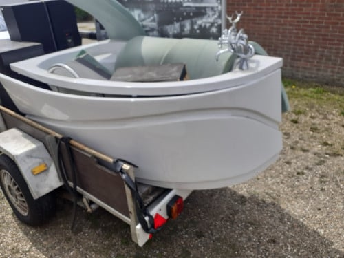 Z.g.a.n. polyester hoek-ligbad ca.  200 x 100..?