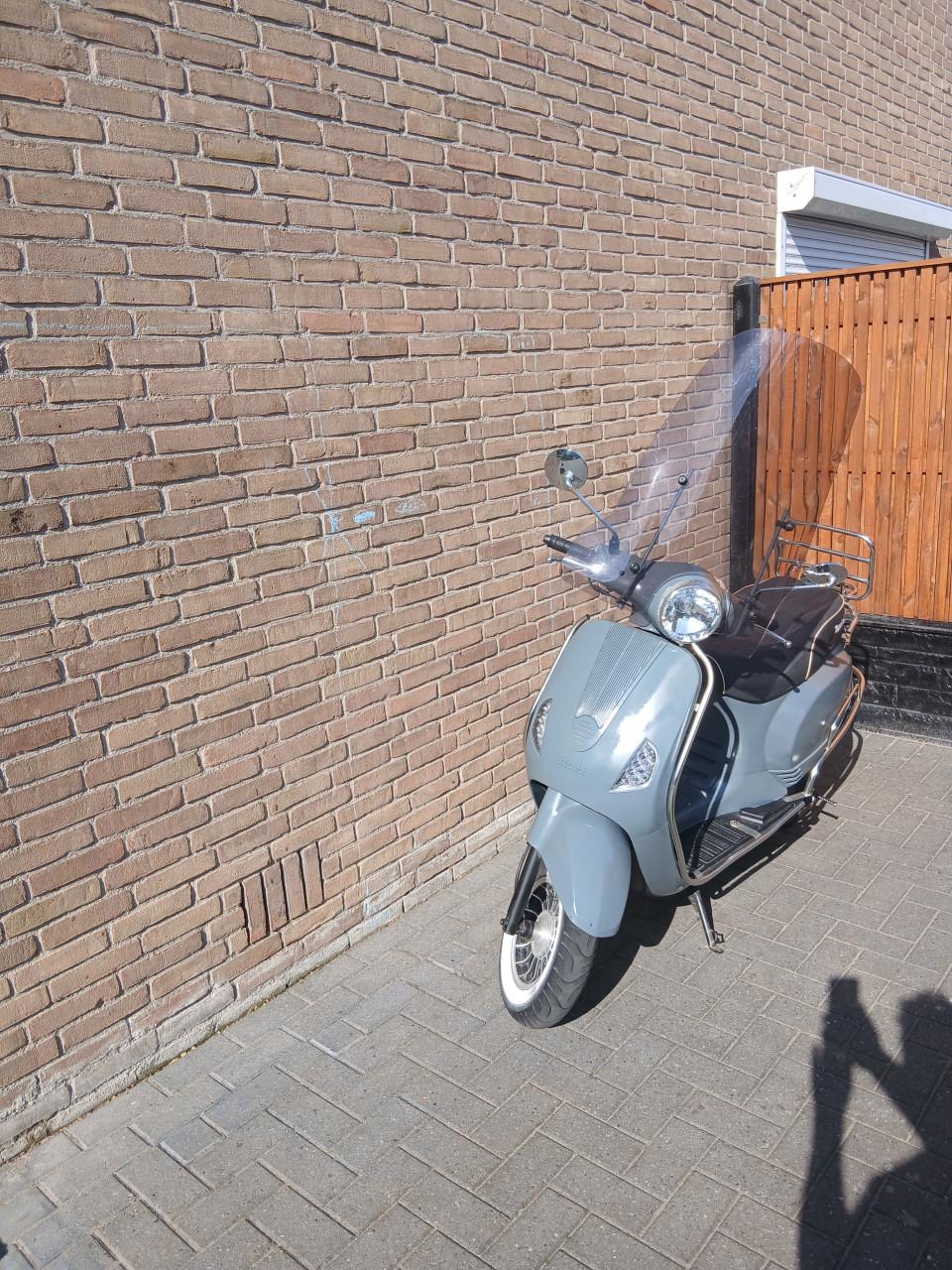 Snor scooter berini