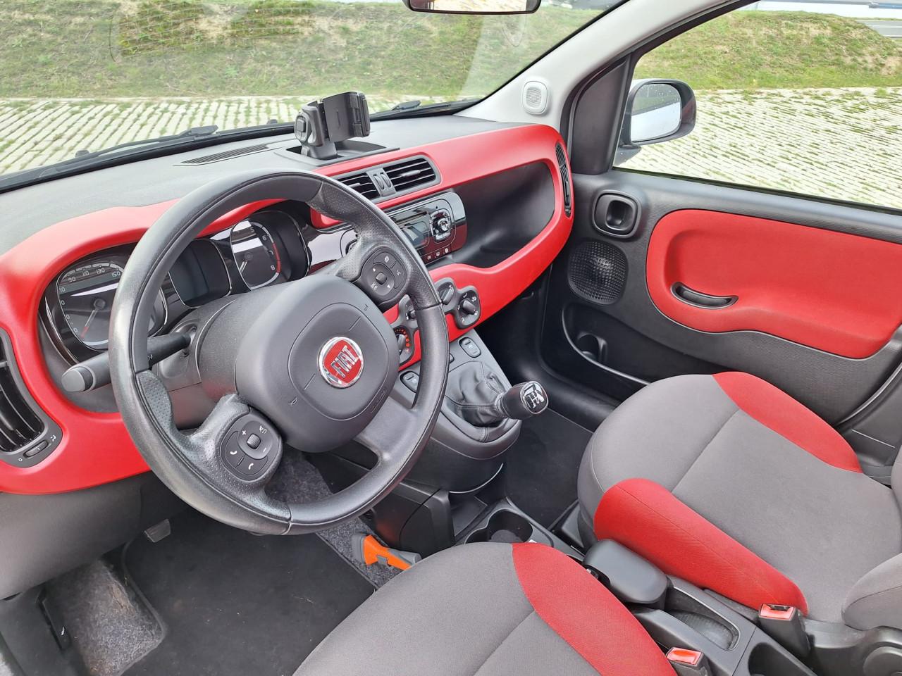 Fiat Panda 0.9 Twinair Lounge zilvergrijs met schuifdak 87.750 km 2014