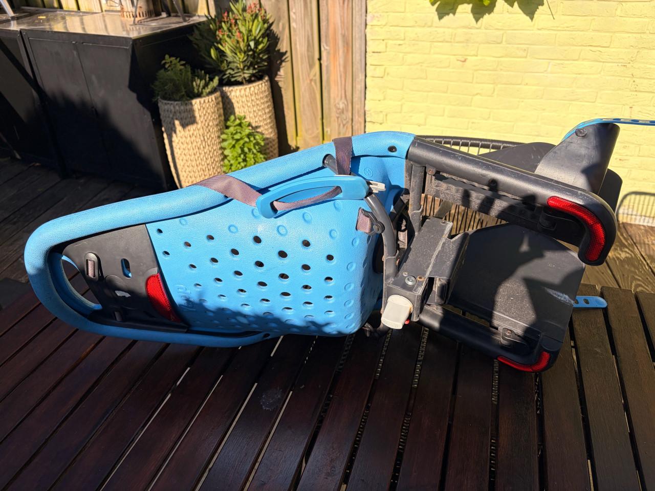Thule Yepp Maxi fietsstoeltje achter — blauw