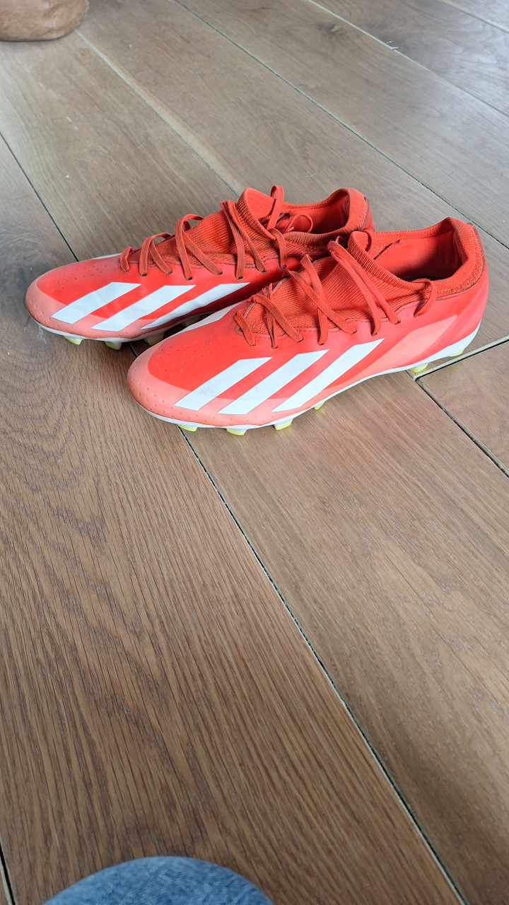 Voetbal schoenen maat 44