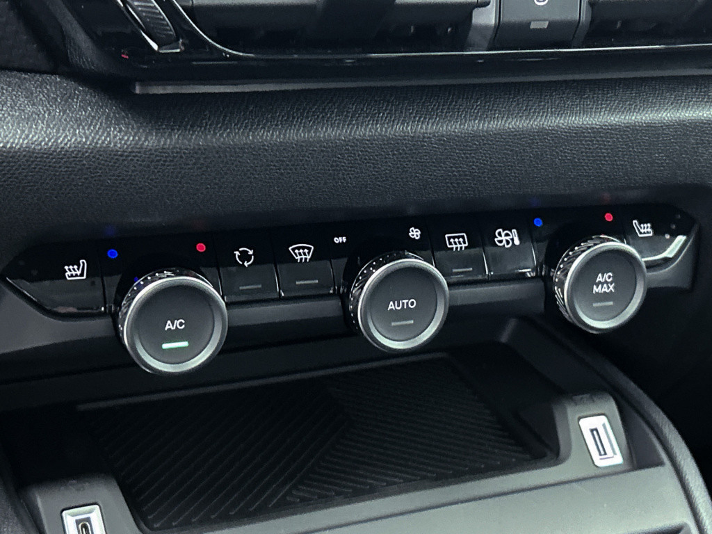 Citroen C4 hybrid 145pk automaat business private lease € 489,- pm - 48mnd 