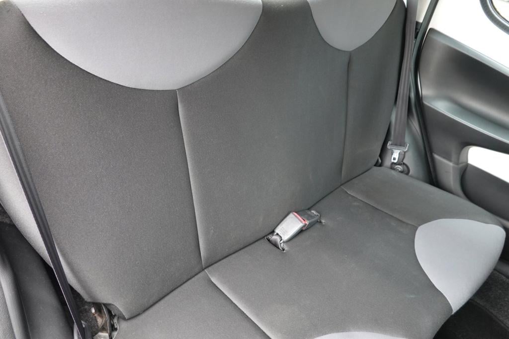 Peugeot 107 1.0 access accent