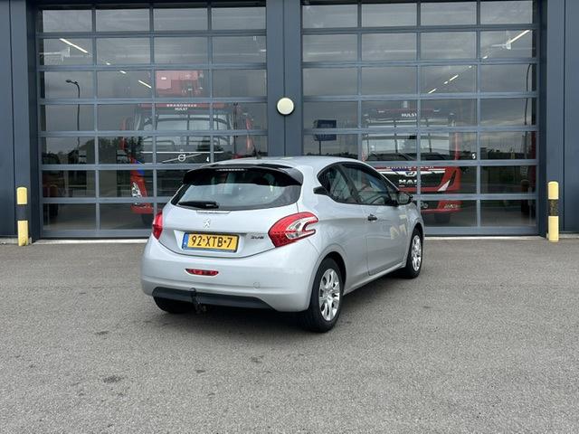 Peugeot 208 1.2 vti access