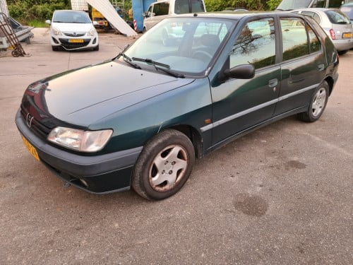 Peugeot 306 1.4 xr sélection