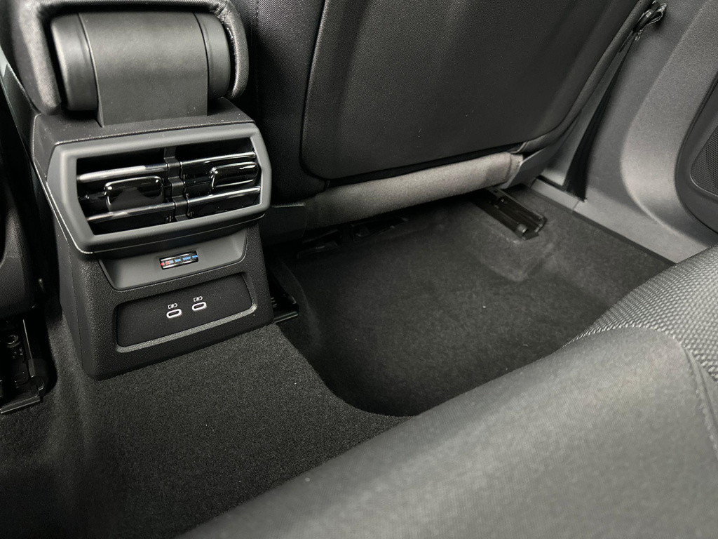Audi A3 allstreet advanced edition 40 tfsi e 150 kw / 204 pk sportba