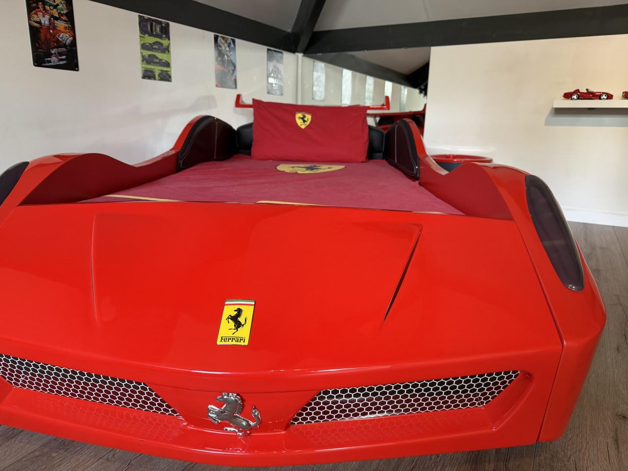 Ferrari Bed