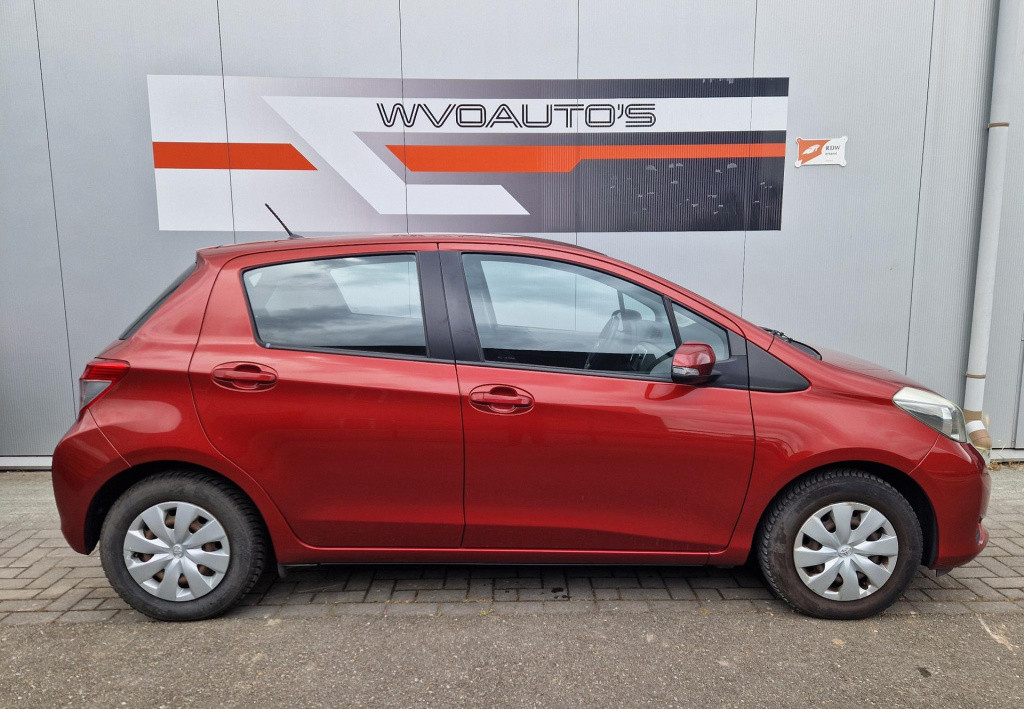 Toyota Yaris 1.0 vvt-i aspiration