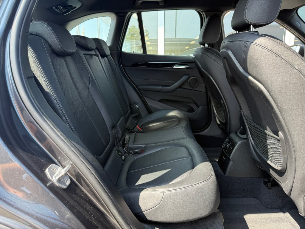 BMW X1 sdrive20i orange edition iii