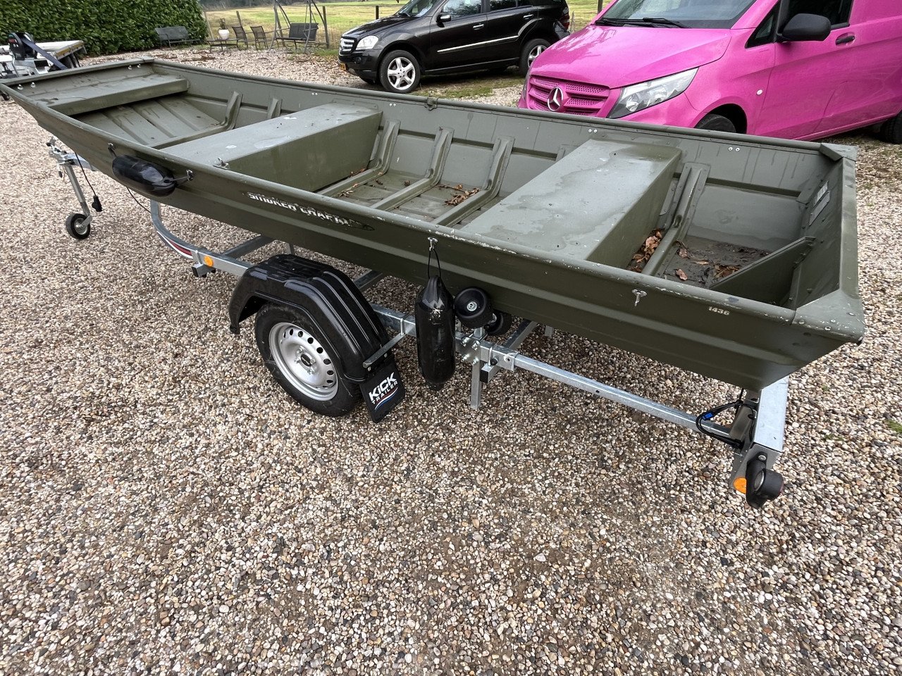 Smoker Craft + Trailer + Motor