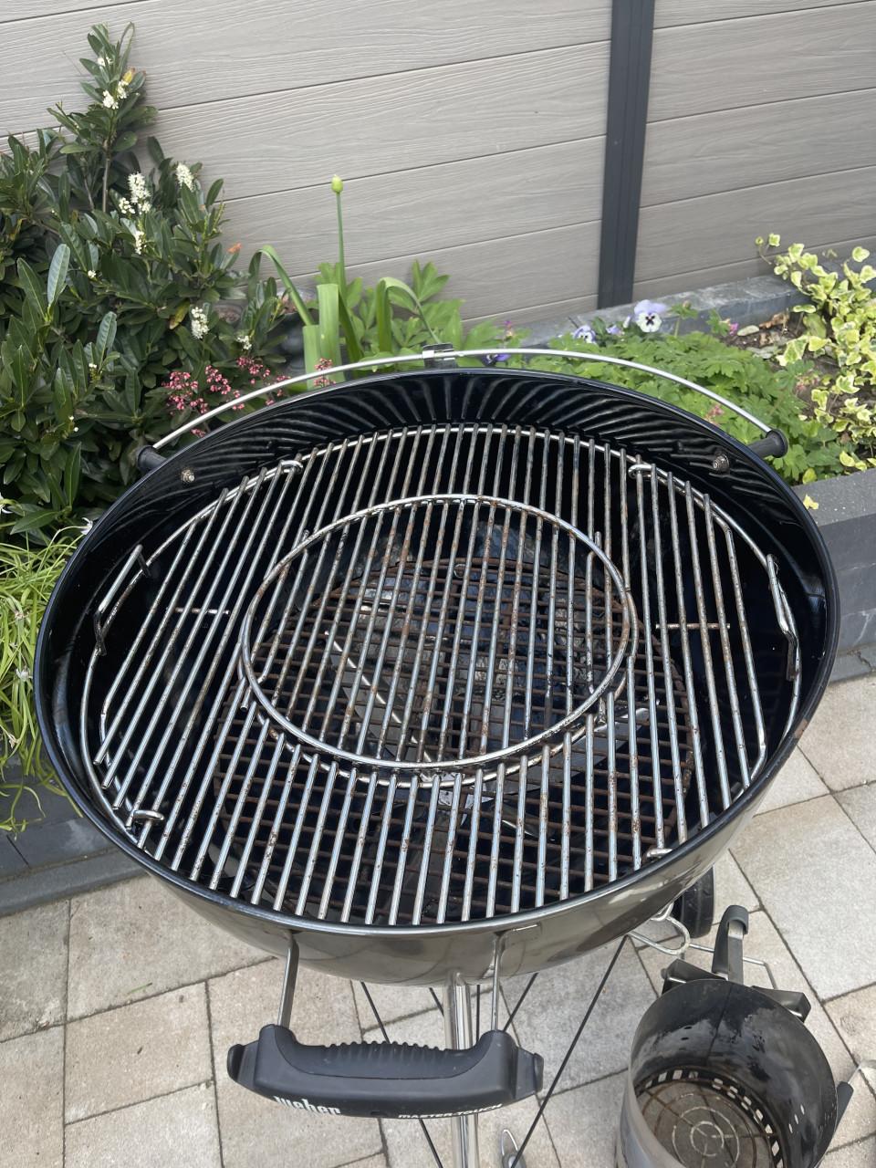 Weber Master-touch Barbecue in goede staat