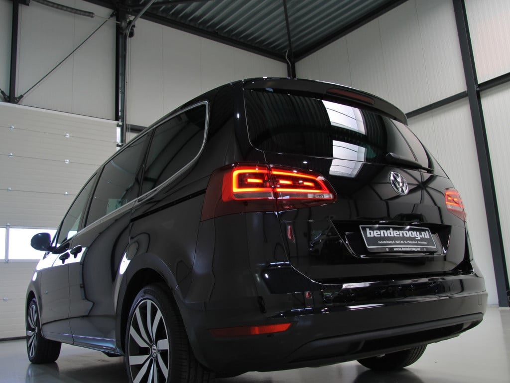 Volkswagen Sharan 7p 1.4 tsi 150pk dsg highline | elektrische schuifdeuren