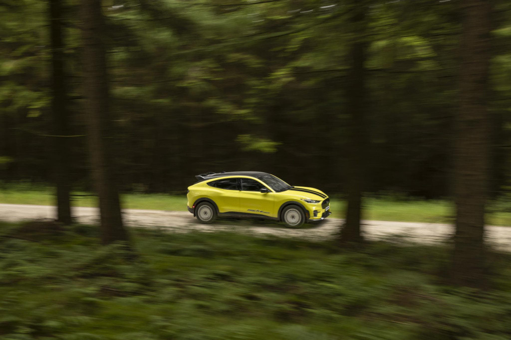 Ford Mustang Mach-e rally extended awd 98 kwh ford mustang mach-e 98kwh ext