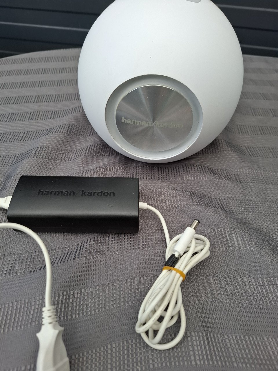 Harman Kardon Omni 10 + bluetooth speaker