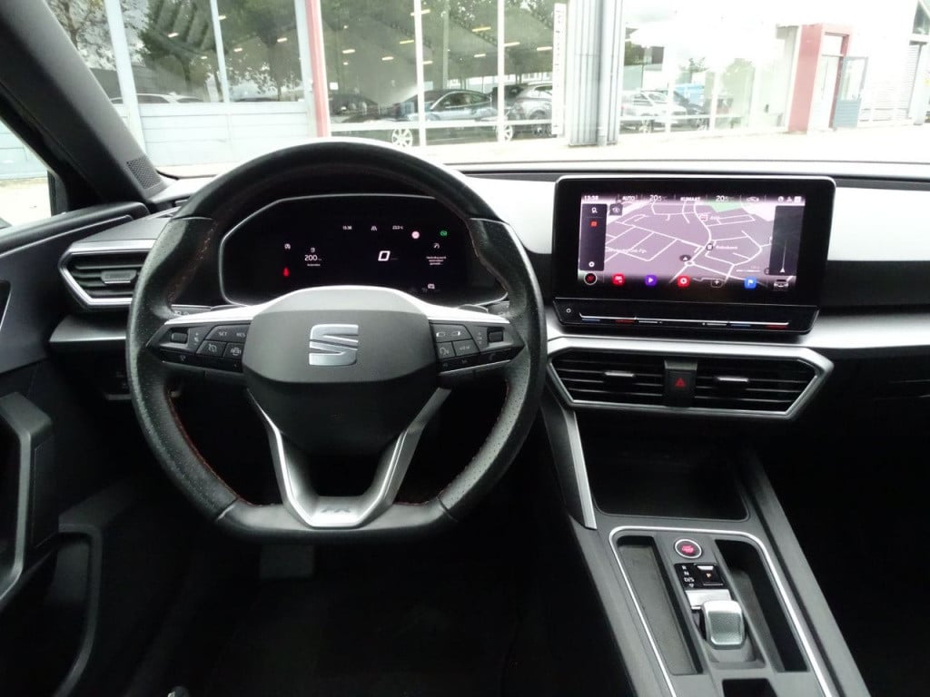 Seat Leon 1.0 etsi fr business intense automaat | virtual cockpit | 18" | c