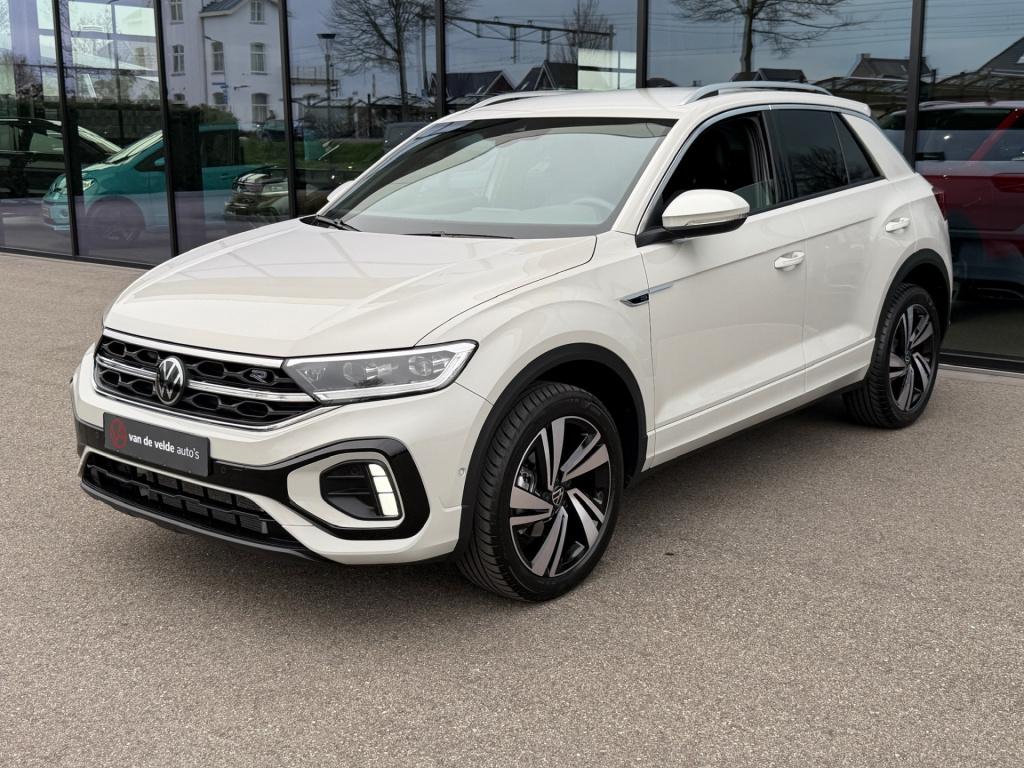 Volkswagen T-roc 1.5 tsi 150pk dsg r-line | trekhaak | camera | keyless | e