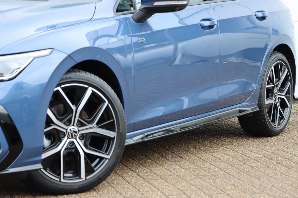 Volkswagen Golf r-line-edition 1.5 etsi 116pk dsg7 | iq.light | stuurverwar