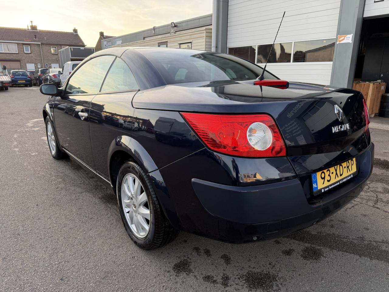 Renault Megane Coupe-Cabriolet 1.6-16V Tech Line NAP AUTOMAAT ! ! !