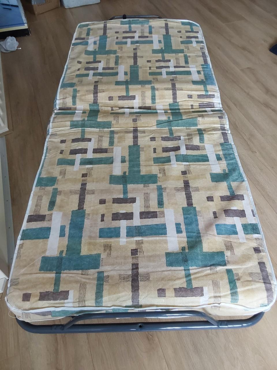 Logeerbed opklapbaar