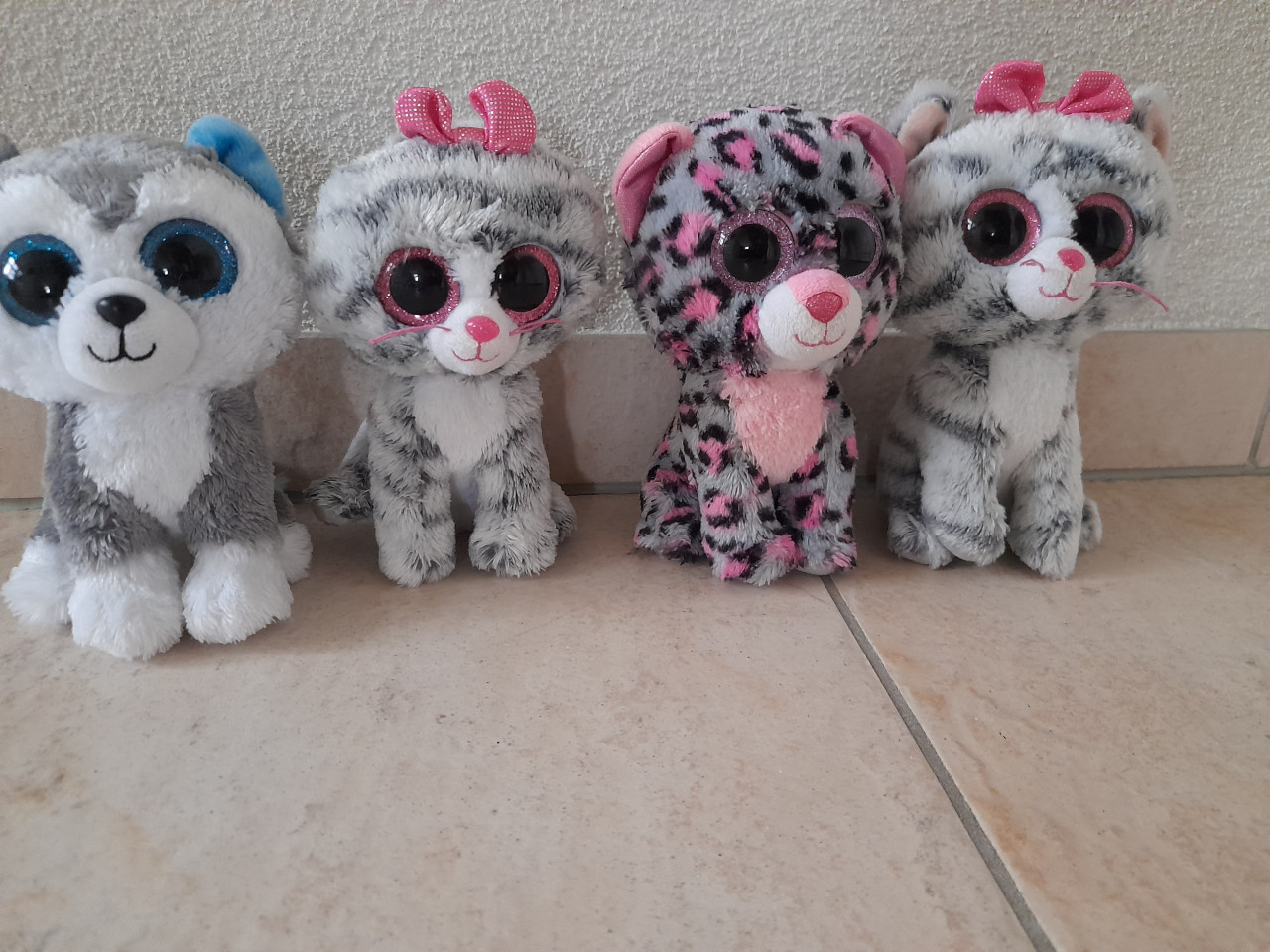 10 Ty knuffels ( z.g.a.n.) 16 cm groot  €2 per stuk