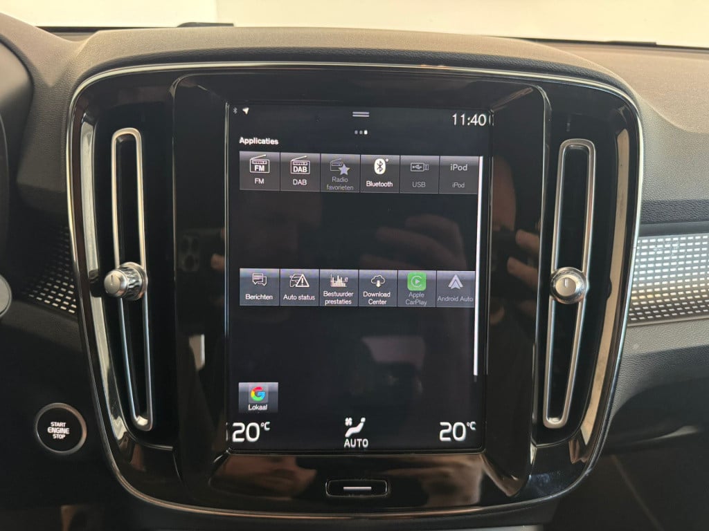 Volvo XC40 1.5 t4 recharge r-design