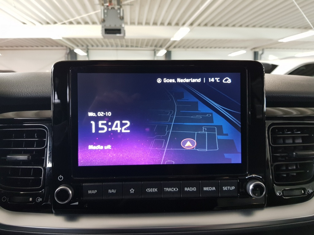 Kia Stonic mhev dynamicplusline 100 pk