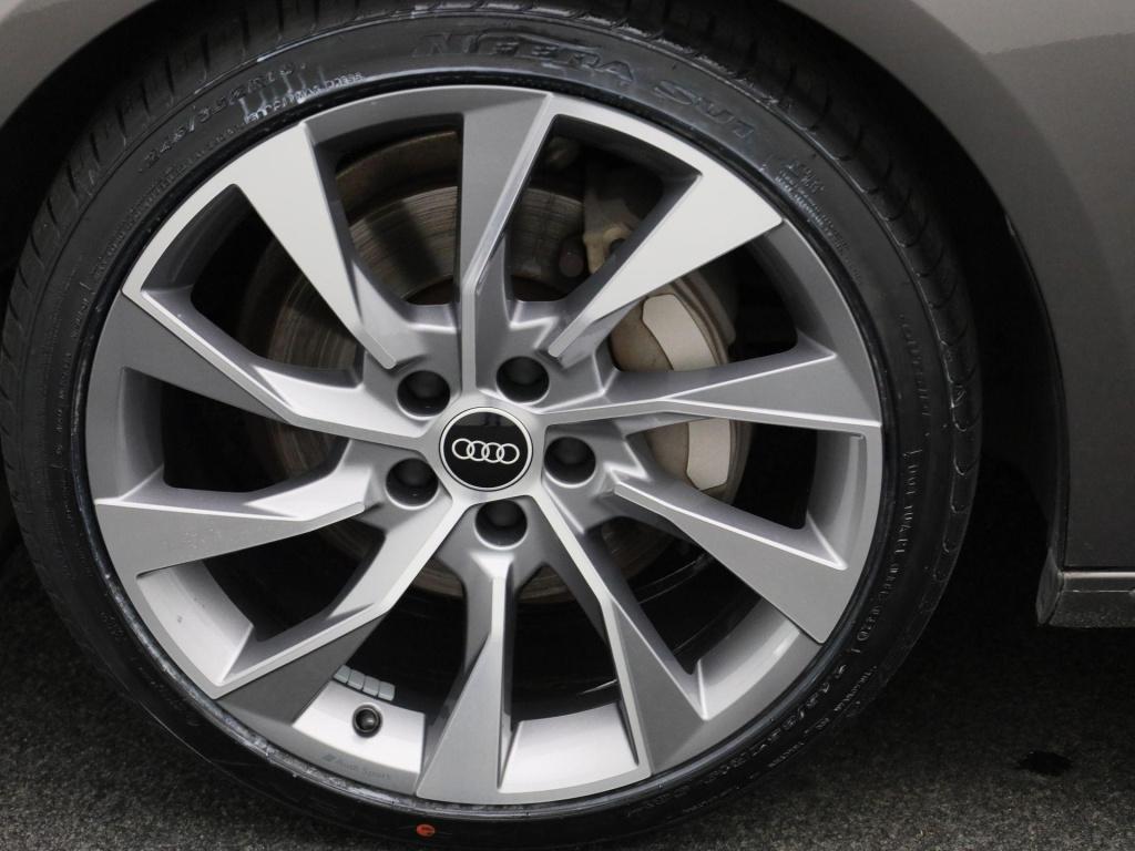 Audi A4 avant 40 tfsi s edition competition | automaat | virtual cockpit | 