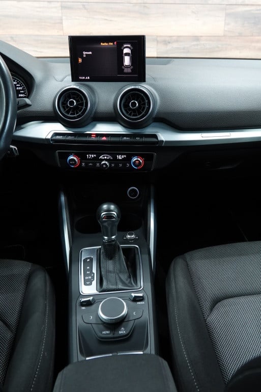 Audi Q2 1.0 tfsi | led | pdc | carplay |