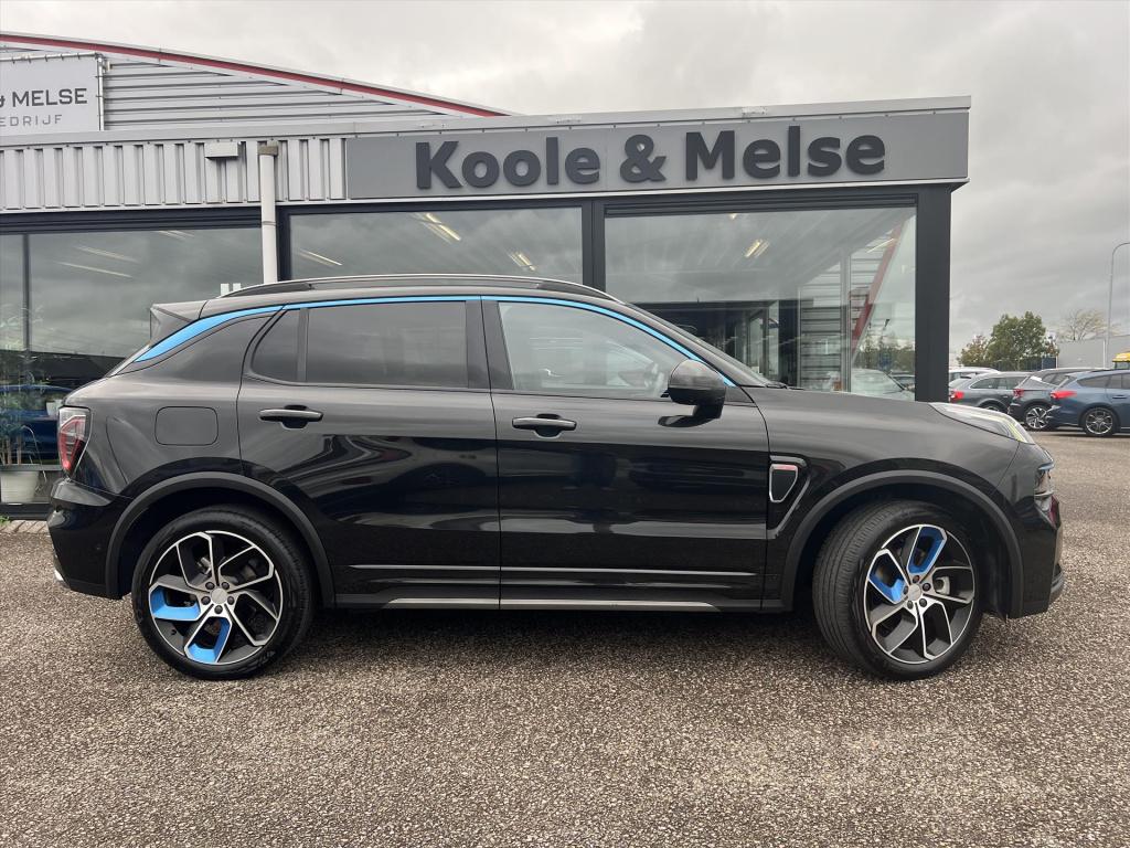 Lynk & Co 01 1.5 261pk phev 7dcth , panodak , adaptive cc , carplay