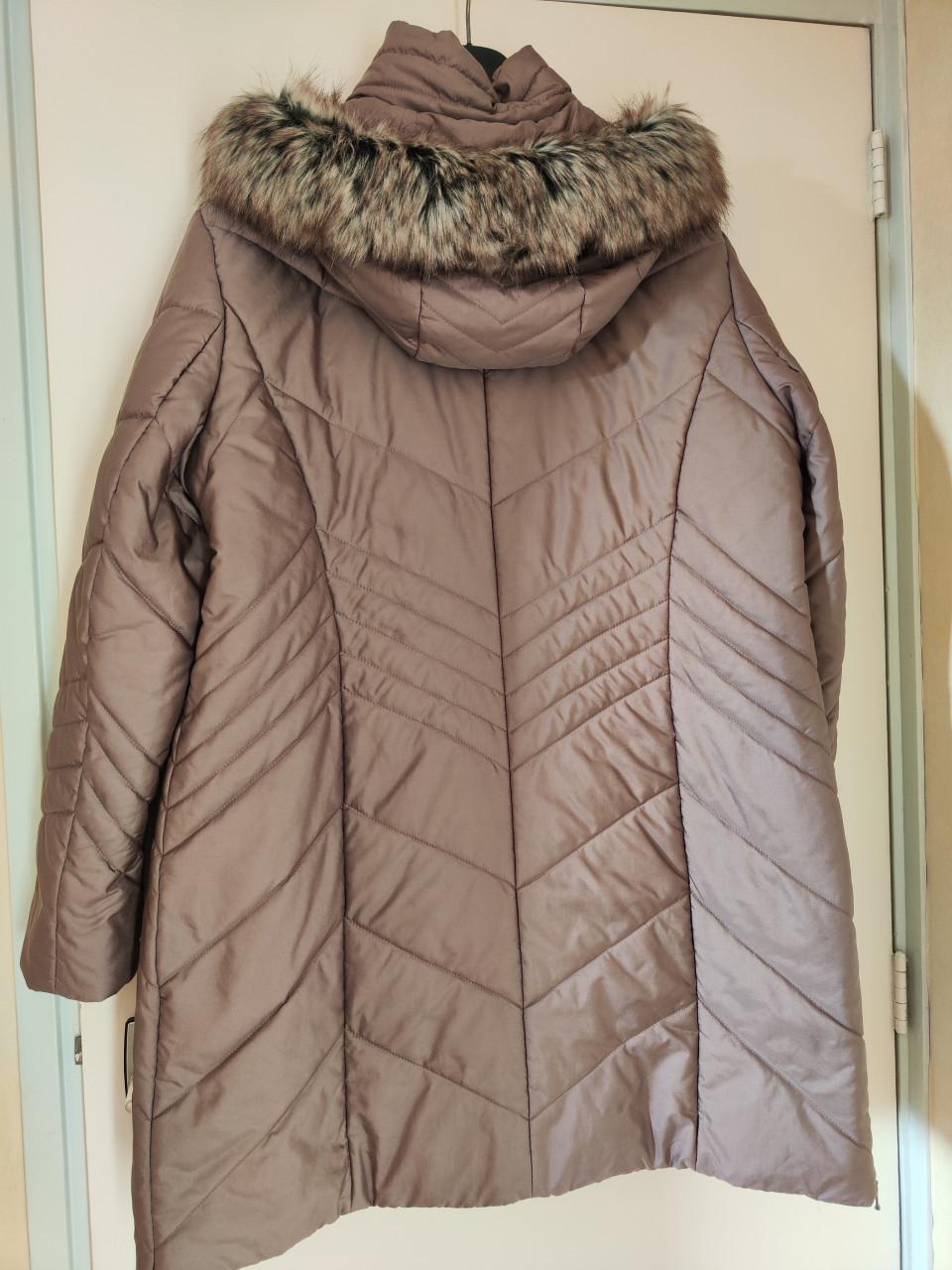 Nette dames winterjas maat 46