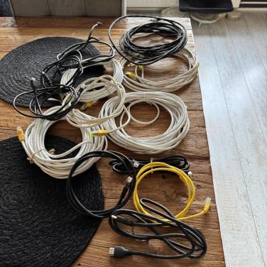 FTP en HDMI kabels en FTP verdeelboxen