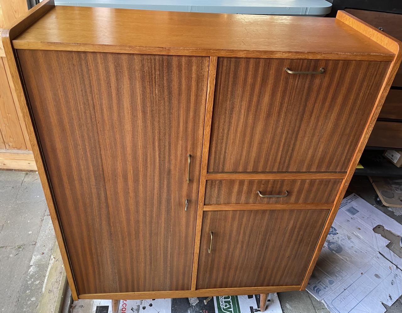 Midcentury Vintage kastje