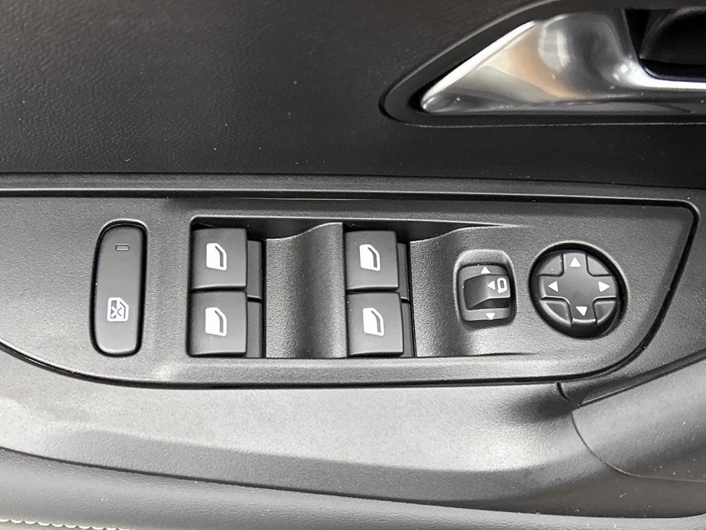 Peugeot 2008 hybrid 145pk automaat allure | rijklaar | adaptive cruise | 36