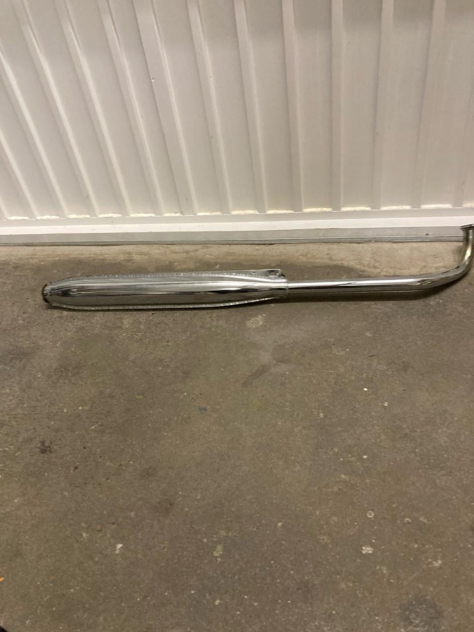 Uitlaat tomos A35 snor