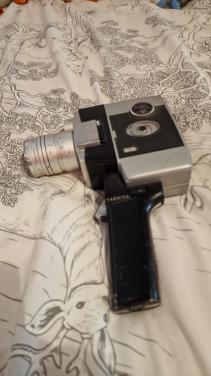 : een vintage Minolta Zoom Rokkor 8mm filmcamera