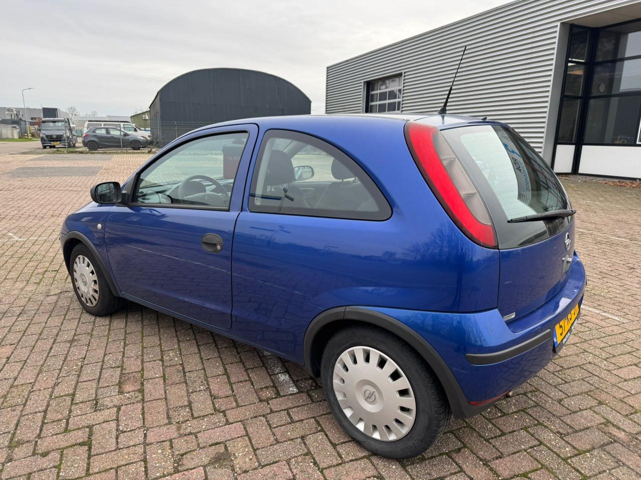 Opel corsa bj 2005 1250 euro