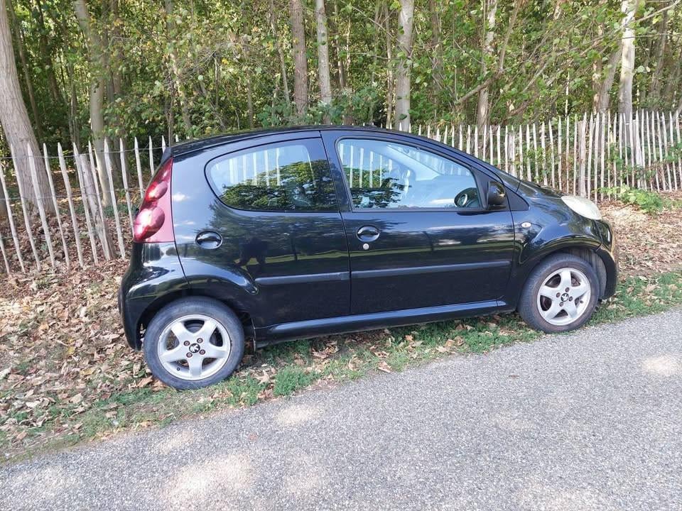 Peugeot 107 bj 2013