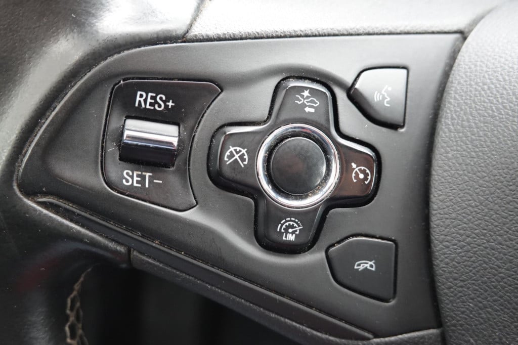 Opel Astra 1.4 innovation