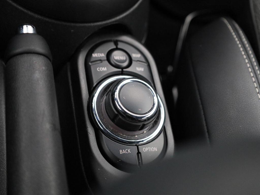 Mini 5-deurs 1.5 cooper business edition | automaat | navigatie | stoel ver