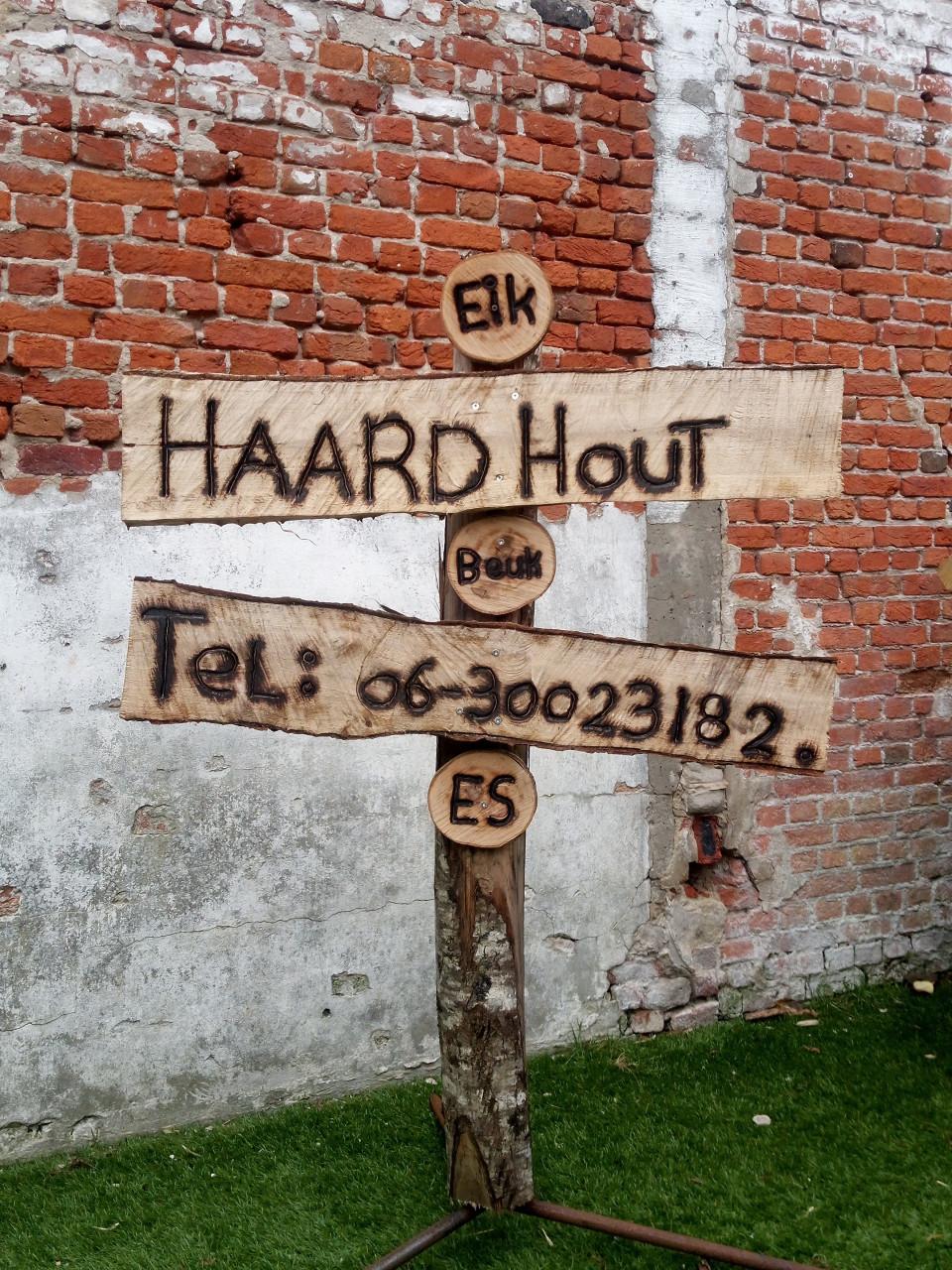 Haardhout brandhout kachelhout aanmaakhout stammen