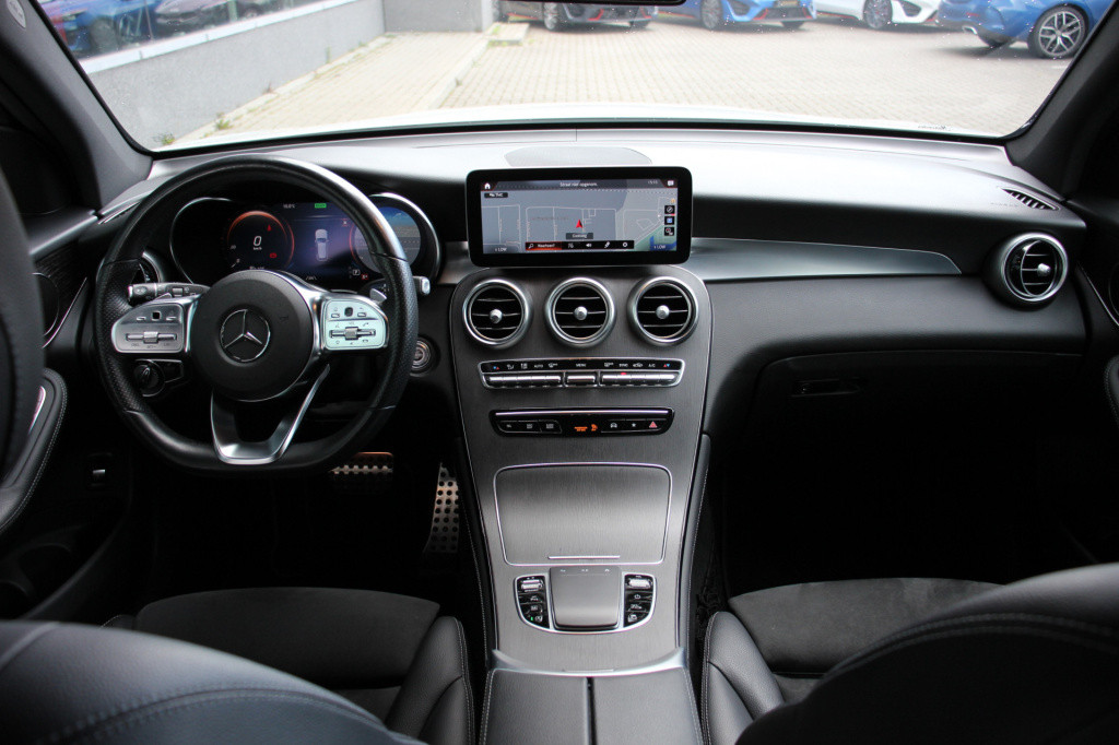 Mercedes-Benz Glc 200 4matic premium plus amg & night pakket | vc | sfeerve